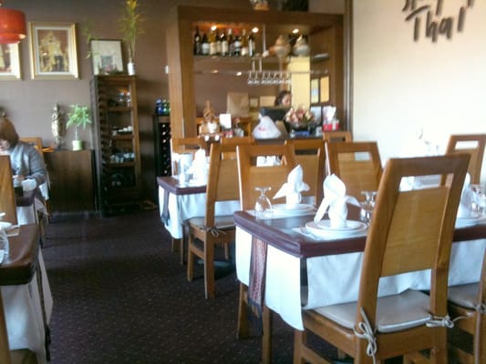 Simply Thai Restaurant by null
