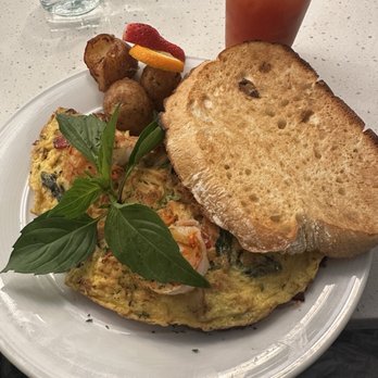 Sweet Bacon Cafe - Seafood omelette - Breakfast & Brunch Near Me - Portland, Oregon