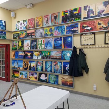 Painting with a Twist - Art Classes Near Me - Ferndale, Michigan Painting with a Twist - Art Classes Near Me - Ferndale, Michigan