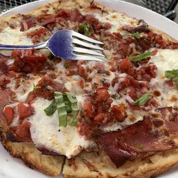 Arugula Bistro & Bar - Burrata Flatbread - Mediterranean Near Me - West Hartford, Connecticut
