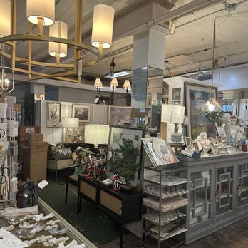 Southern Antique & Gift Mall - Antiques Near Me - Laurel, Mississippi Southern Antique & Gift Mall - Antiques Near Me - Laurel, Mississippi