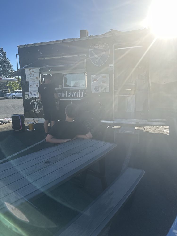 I90 Grill Ellensburg Roadtrippers - O