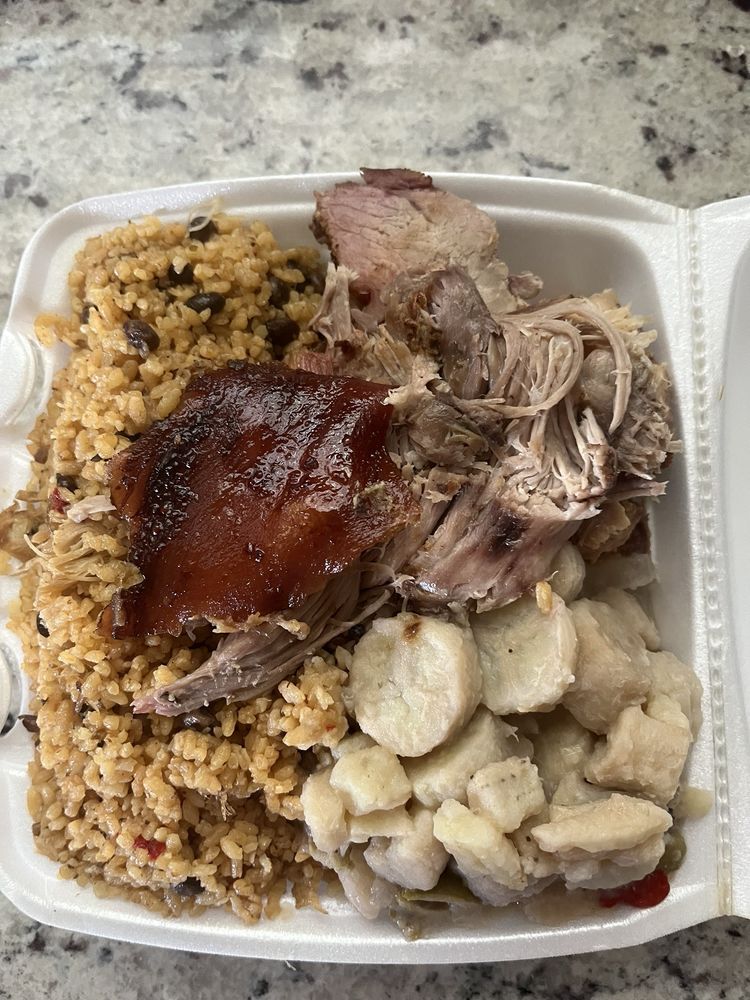 Lechonera la Borinqueña