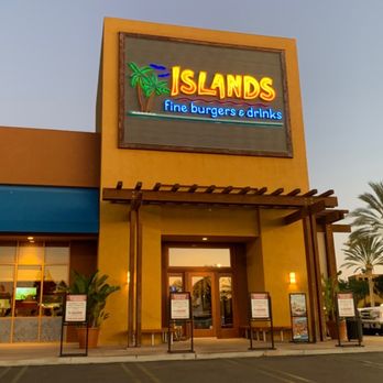 Islands Restaurant - Sports Bars Near Me - Irvine, California
