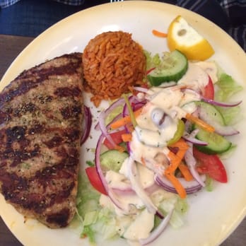 Gaststätte Meteora - Bifteki mit Käse gefüllt - Greek Near Me - Bremen, HB
