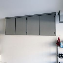 Extra garage cabinets Extra garage cabinets