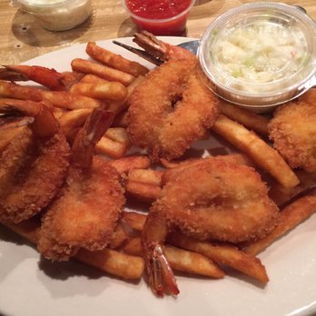 Cap'n Cats Clam Bar & Tavern - Butterfly shrimp - Bars Near Me - Thorofare, New Jersey