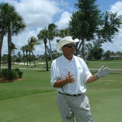 Kevin Perkins Golf Academy - Kevin talks with corporate group