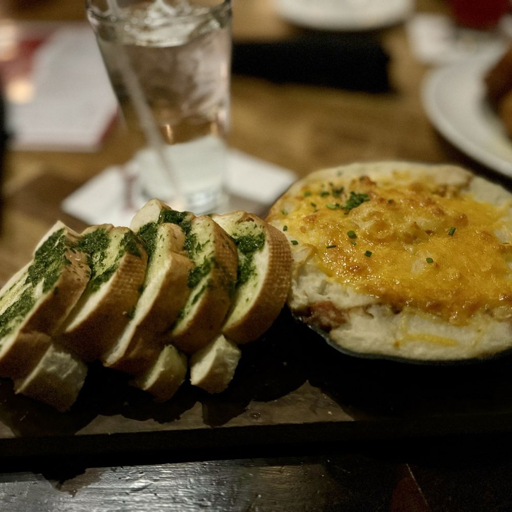 Salt Factory Pub - Shepherds Pie - Gastropubs Near Me - Alpharetta, Georgia Salt Factory Pub - Shepherds Pie - Gastropubs Near Me - Alpharetta, Georgia