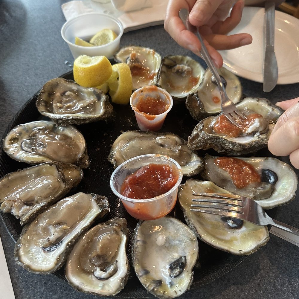 McElroy's Harbor House - dozen oyster (we ended up getting 2 orders!) - Seafood Near Me - Biloxi, Mississippi McElroy's Harbor House - dozen oyster (we ended up getting 2 orders!) - Seafood Near Me - Biloxi, Mississippi