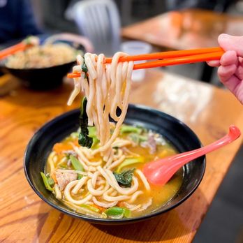 Toss Noodle Bar - a bowl of noodles with chopsticks - Asian Fusion Near Me - Berkeley, California