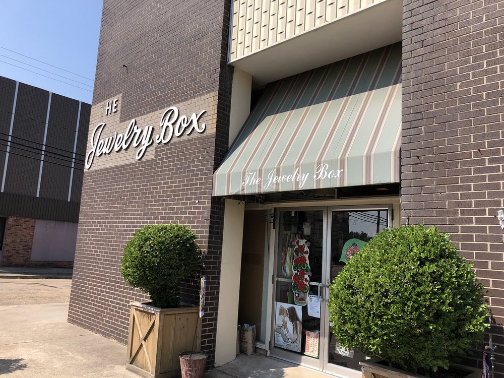 JEWELRY BOX Updated August 2024 301 N Main St, Fordyce, Arkansas