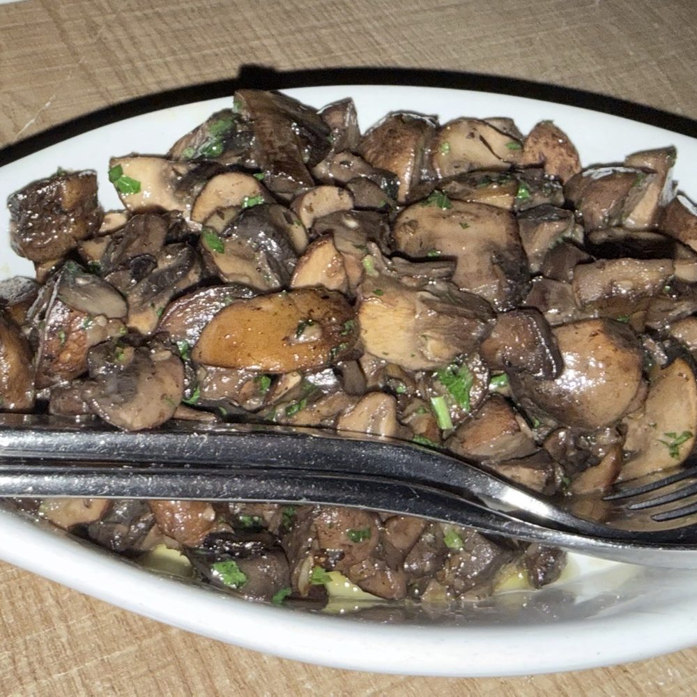 Stella - Sautéed marsh room - Italian Near Me - Burlingame, California Stella - Sautéed marsh room - Italian Near Me - Burlingame, California