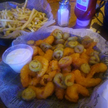 Magoo's-Cheyenne - Best ever fire cracker shrimp..im so addicted - Sports Bars Near Me - Las Vegas, Nevada