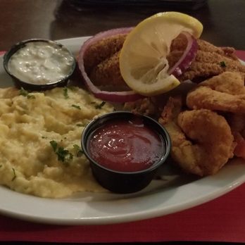 Warehouse No. 1 Restaurant - Catfish, shrimp and oysters... - Seafood Near Me - Monroe, Louisiana