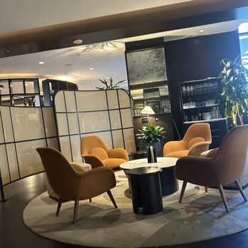 Pendry - Bar Pendry - Hotels Near Me - Newport Beach, California