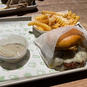 Shake Shack South Lake Union - White Truffle Burger, White Truffle Parmesan Fries IG: @bobabitchess - Fast Food Near Me - Seattle, Washington