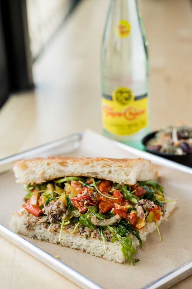 Martinelli's Market - Bakery & Deli