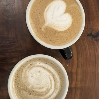 Anchor and Tree Coffee Roasting - Cinnamon Vanilla Mocha and Hojicha Latte - Coffee Roasteries Near Me - Sacramento, California Anchor and Tree Coffee Roasting - Cinnamon Vanilla Mocha and Hojicha Latte - Coffee Roasteries Near Me - Sacramento, California