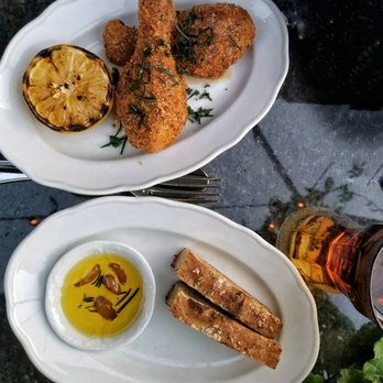 Formento's - Fried chicken and bread starter - Italian Near Me - Chicago, Illinois Formento's - Fried chicken and bread starter - Italian Near Me - Chicago, Illinois