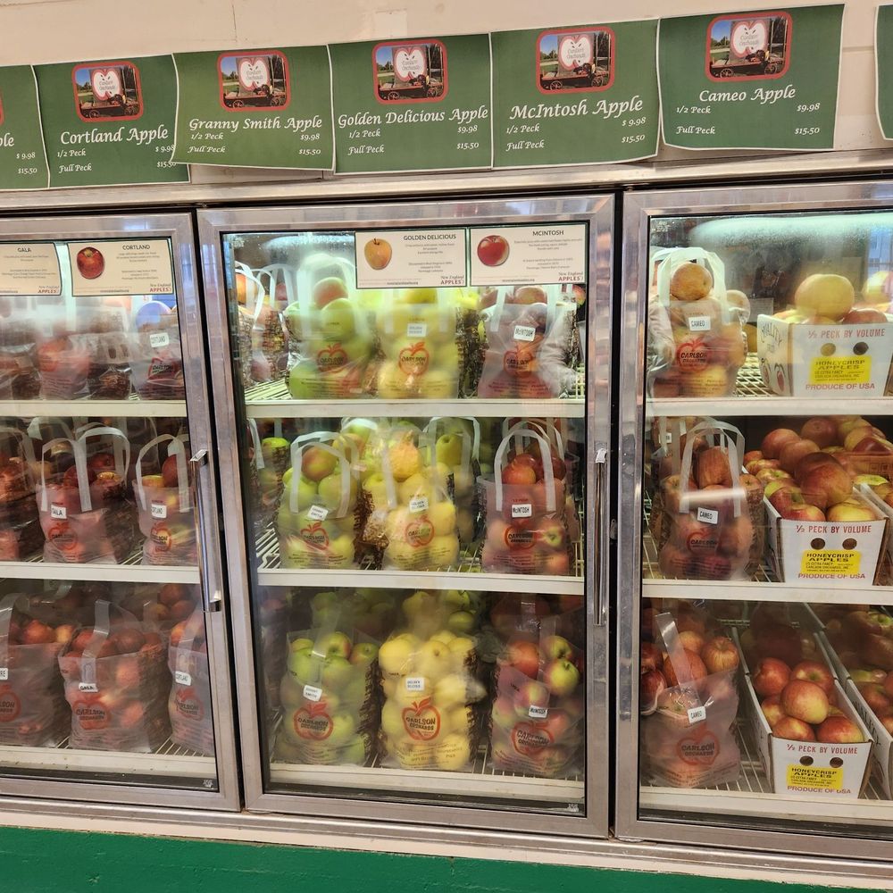 Carlson Orchards - Fruits & Veggies Near Me - Harvard, Massachusetts