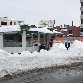 Cindy's Diner - Cindy's in the snow - Diners Near Me - Fort Wayne, Indiana