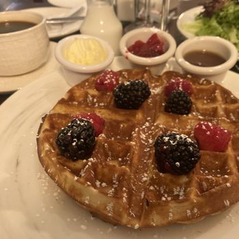Sarabeth's West - Breakfast & Brunch Near Me - New York, New York