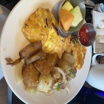 Annie's Paramount Steak House - Bacon Feta Omelet - Steakhouses Near Me - Washington, DC, District of Columbia Annie's Paramount Steak House - Bacon Feta Omelet - Steakhouses Near Me - Washington, DC, District of Columbia