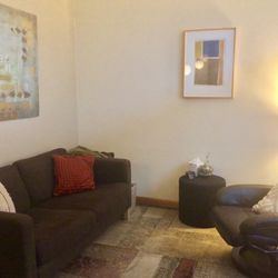 Maraya Karena - Comfortable and inviting Office