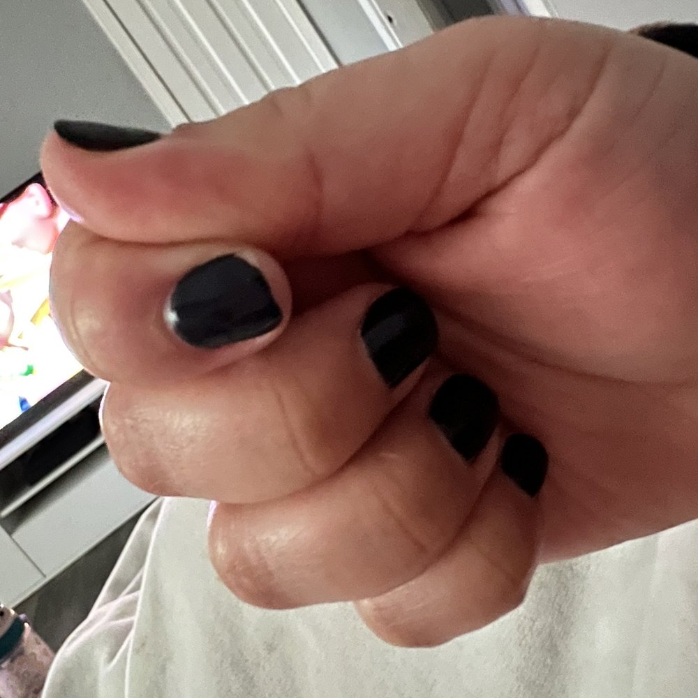 Miny Nails - Not even 24 hrs later my gel polish is peeling off. - Nail Salons Near Me - Los Angeles, California