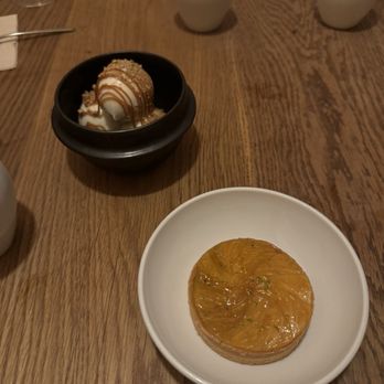 Moono - Barley ice cream and persimmon tart - Korean Near Me - New York, New York