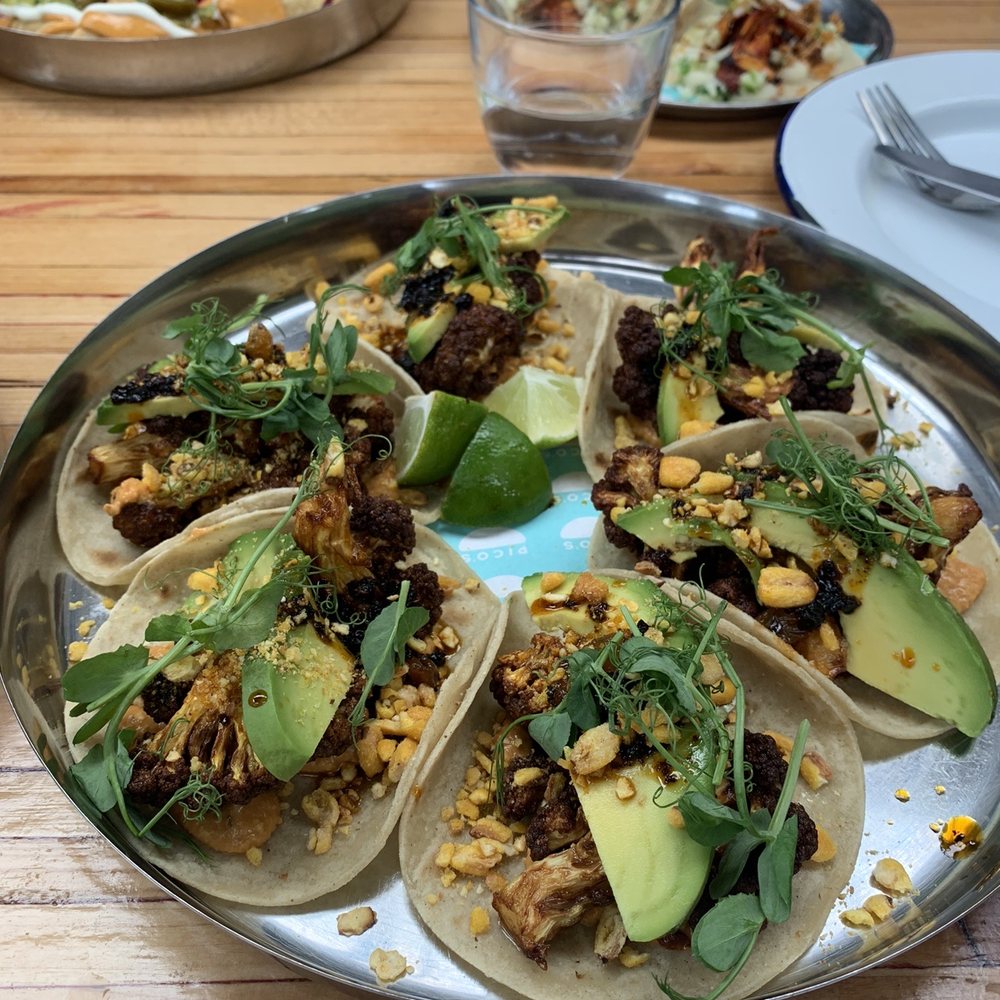 Altrincham Market - Cauliflower tacos and nachos - Farmers Market Near Me - Altrincham, XGM Altrincham Market - Cauliflower tacos and nachos - Farmers Market Near Me - Altrincham, XGM