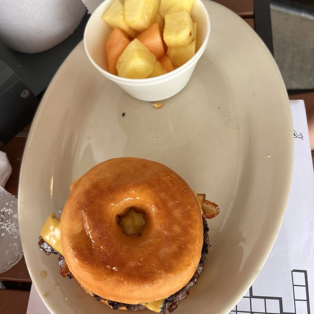 Brooks Burgers - Doughnut burger - Hot Dogs Near Me - Naples, Florida Brooks Burgers - Doughnut burger - Hot Dogs Near Me - Naples, Florida