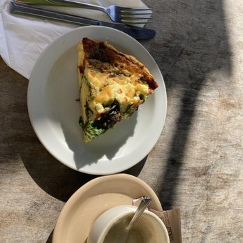 Water Street Bistro - Quiche with bell peppers and spinach - French Near Me - Petaluma, California Water Street Bistro - Quiche with bell peppers and spinach - French Near Me - Petaluma, California