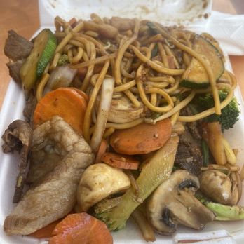 Great Khan's Mongolian Grill - Entree with pork and beef - Mongolian Near Me - Santa Ana, California Great Khan's Mongolian Grill - Entree with pork and beef - Mongolian Near Me - Santa Ana, California