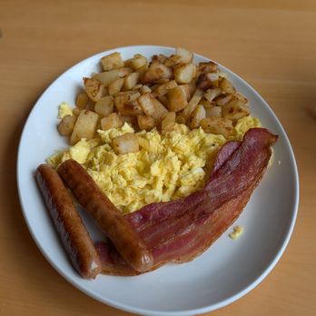 Sunset Grill - French connection - scrambled eggs, bacon, eggs, and home fries - Breakfast & Brunch Near Me - Pickering, Ontario Sunset Grill - French connection - scrambled eggs, bacon, eggs, and home fries - Breakfast & Brunch Near Me - Pickering, Ontario
