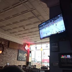 Eddie O'Briens Grille and Bar