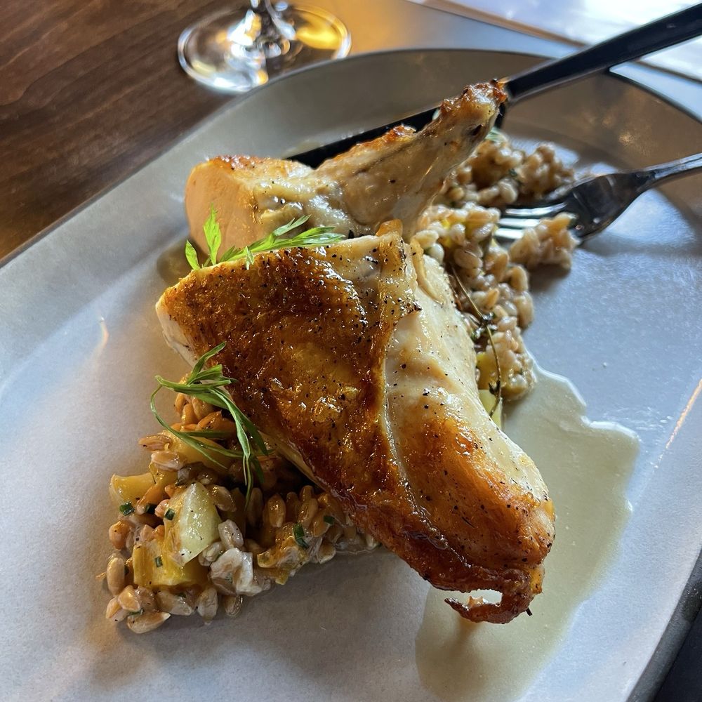 District - Airline chicken - American Near Me - Jersey City, New Jersey