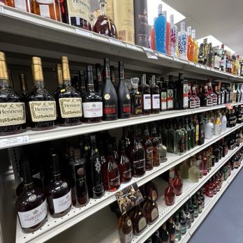 JAMAICA BEACH LIQUOR - Updated January 2026 - 16708 Termini-San Luis