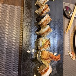 Yummy Yummy Asian Bistro - Lobster King Roll