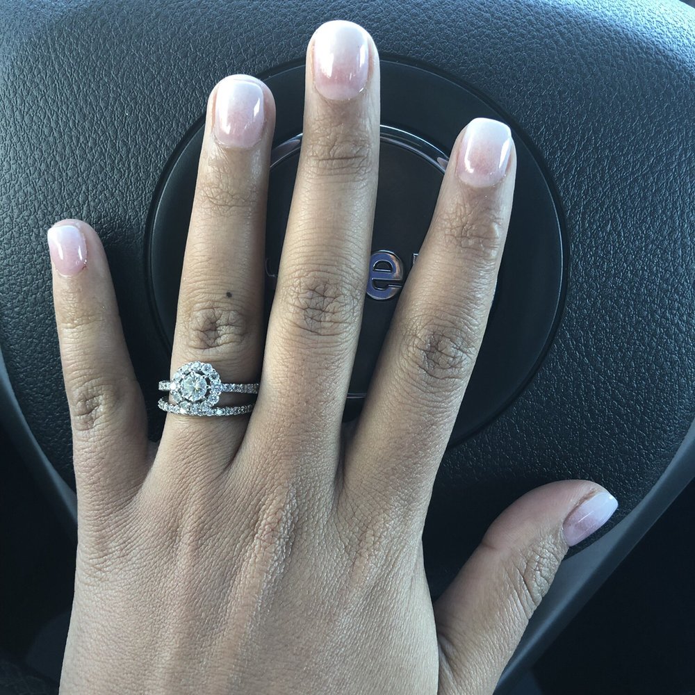 Lavie Nails - Ombré dipped manicure - Nail Salons Near Me - Helotes, Texas Lavie Nails - Ombré dipped manicure - Nail Salons Near Me - Helotes, Texas