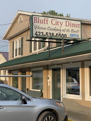 Bluff City Diner by null