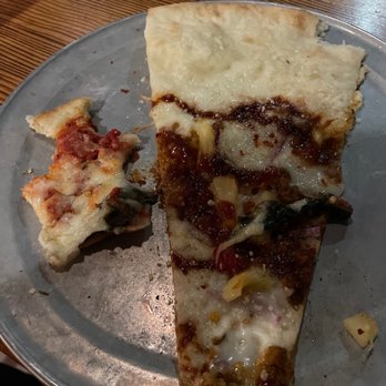 Sizzle Pie - I was starving so I ate it. I won't be back. I lived in Jersey I know good pizza. I had better in Montana for crying out loud. - Pizza Near Me - Portland, Oregon Sizzle Pie - I was starving so I ate it. I won't be back. I lived in Jersey I know good pizza. I had better in Montana for crying out loud. - Pizza Near Me - Portland, Oregon