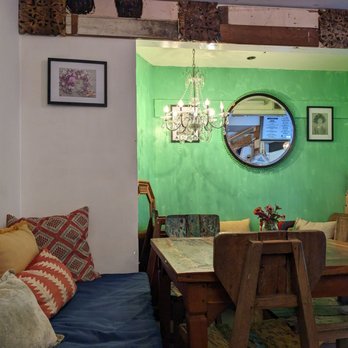 Aa Roots Maui - Vibe - Vegan Near Me - Lahaina, Hawaii Aa Roots Maui - Vibe - Vegan Near Me - Lahaina, Hawaii