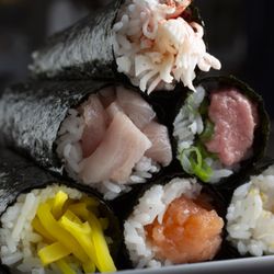 Poke Nori Premium Handrolls