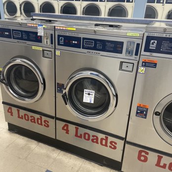 Coin-Op Laundry - Mashing machines - Laundromat Near Me - Bellflower, California Coin-Op Laundry - Mashing machines - Laundromat Near Me - Bellflower, California