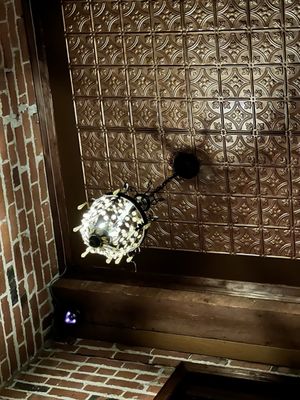Bathtub Gin & Co. by null