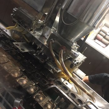 Cocohodo - Cake walnut pastry making machine - Desserts Near Me - Sunnyvale, California