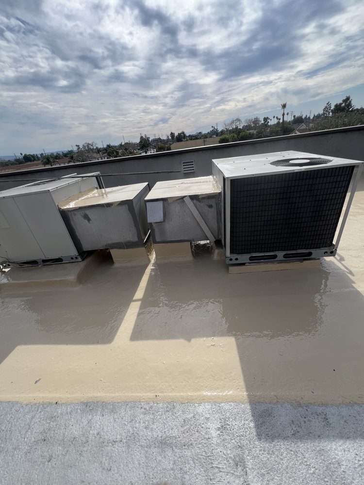 Slide of H&M Roofing