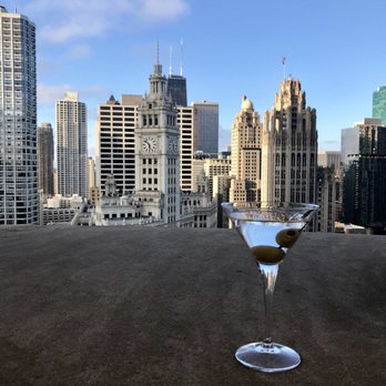 LH Rooftop - Cocktail Bars Near Me - Chicago, Illinois LH Rooftop - Cocktail Bars Near Me - Chicago, Illinois